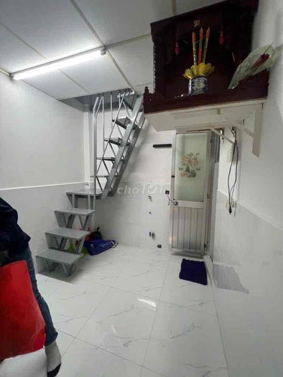 🏠蓉房地产  CHỈ 1 TỶ HƠN - CÓ NGAY HỘ KHẨU SÀI GÒN - QUẬN 5 - TÂN THÀNH - D