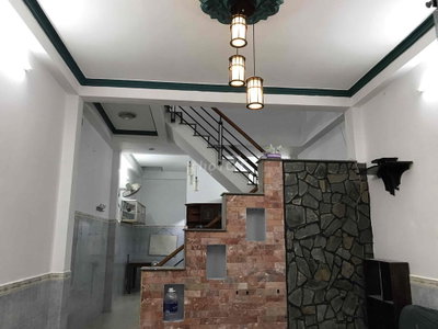 nhà 4 x 14, đúc 1 lầu , hẻm 3,5m thông , thống nhất , p16. 9tr/ tháng