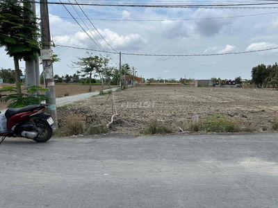 bán đất thổ lô góc 2 mặt tiền đường nhựa ao gòn tân lân cần đước LA