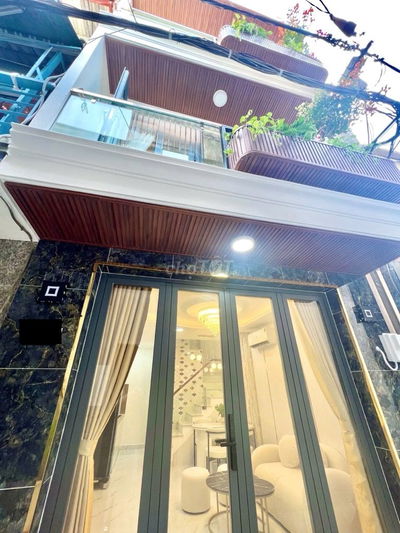Bán nhà P.Nhiêu Lộc, full NT sang xịn mịn, mặt tiền khủng, chỉ 4.x tỷ