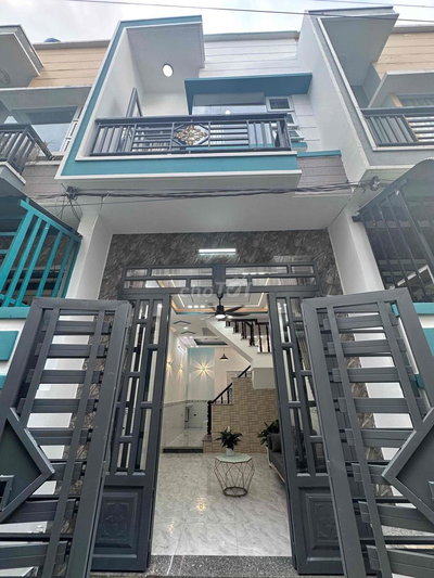 Bán nhà Hóc Môn 33,8m2, 2 phòng ngủ, 2wc 415tr