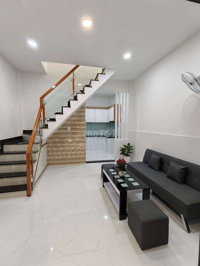Bán nhà chính chủ sồ hồng hoàn công đầy đủ