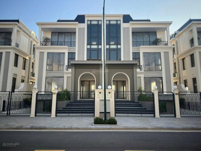 Biệt thự khu P View Sân Golf Công Viên 65ha Ciputra Liên Hệ 0985 038 ***