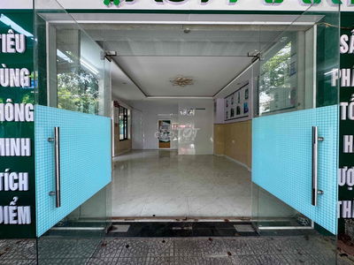 Cho thuê mặt bằng Nguyễn Công Triều