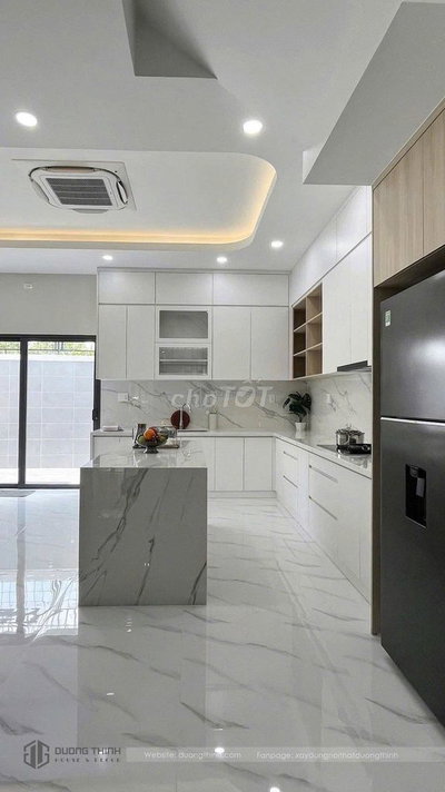 NHÀ PHỐ VEROSA 5PN 5WC - ALL NEW CHƯA Ở - 6X20M 4 TẦNG - GẦN HỒ BƠI