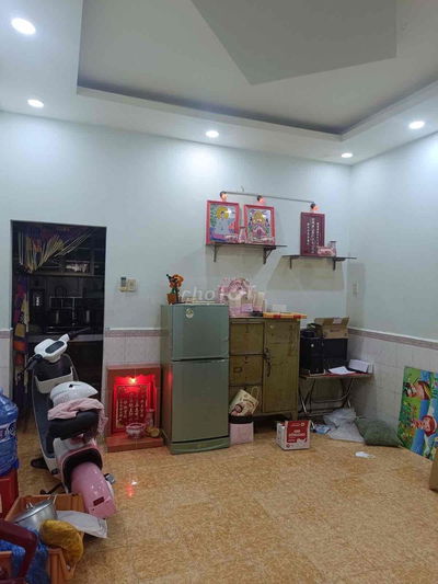 Ông Ích Khiêm P5 Quận 11 24m2  2tầng DT 4 * 6 giá 2.45 Tỷ