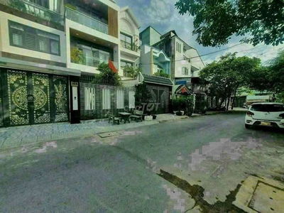 Nhà phố 4,5m x 22m. 3 tầng 1/ Hẻm nhựa 12m thông Hiệp Thành 45