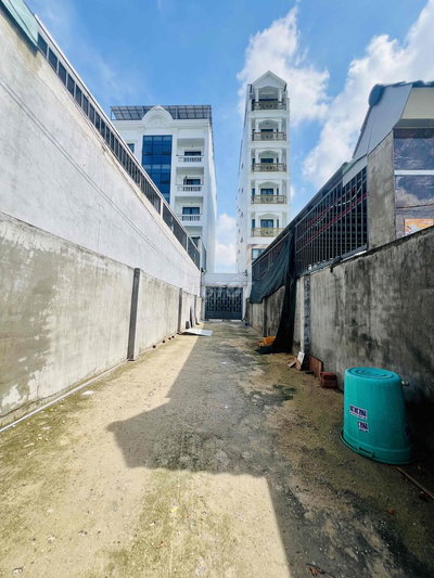Cho Thuê Nhà Mặt Tiền Sông Vàm Thuật DT 4x50m Trệt 1Pn 1Wc Ngay Cầu Sắ