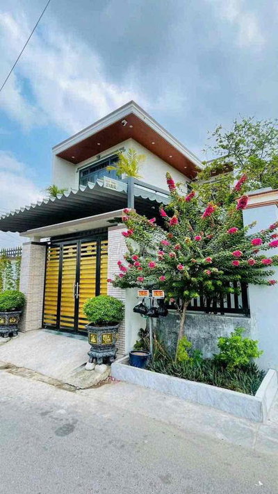 Cần bán nhà 1 trệt 1 lầu, đường An Phú Tây, giá 950 còn thương lượng