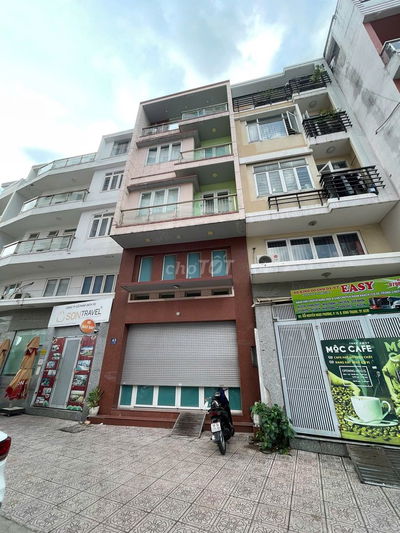 Chính chủ cho thuê nguyên căn mặt tiền 2C Nguyễn Ngọc Phương Giáp Q1.