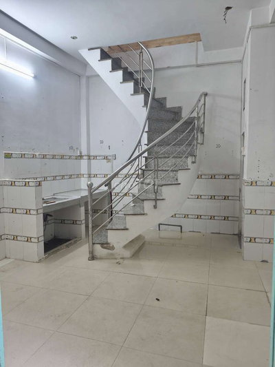 Nhà nguyên căn hẻm 176 Nguyễn Thị Thập