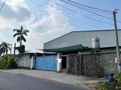 Nhà xưởng cho thuê 850m2