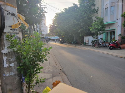 Cho thuê nhà mặt tiền số 8 Vũ Ngọc Phan