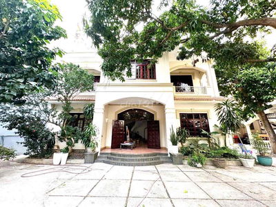 BIỆT THƯ SIÊU LỚN QUẬN BÌNH THẠNH
