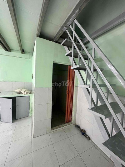 Cho thuê phòng hẻm 755 Lê Đức Thọ P.An Hội Đông