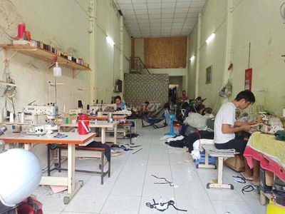 Cho thuê nhà 4x20m đường xe tải gần chợ Bà Điểm