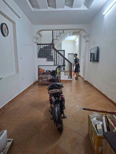 cho thuê nhà ngõ Bùi Xương Trạch 4 ngủ 4 tầng