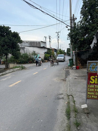 BÁN NHÀ MẶT TIỀN GẦN NGUYỄN XIỂN LONG BÌNH GIÁ BAO KHU VỰC!!!!!!
