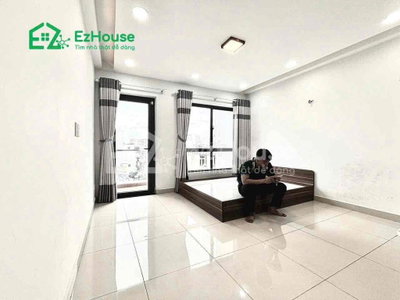 PHÒNG SIÊU RẺ NGAY TRUNG TÂM TÂN PHÚ CÓ BAN CÔNG CỬA SỔ FULL NT