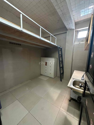 Phòng giá rẻ gần ĐH Lao Động xã hội, giá từ 1tr9