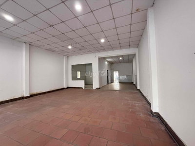 Cho thuê mặt bằng kho 210m2 phường Phú Hoà Bình Dương