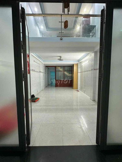 Cho thuê nhà hẻm 1/ Bãi Sậy P1 Q6