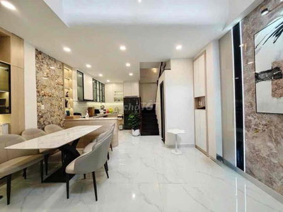 Nguyễn Đình Chiểu Nhà 5 Tầng Chỉ hơn8🧄
