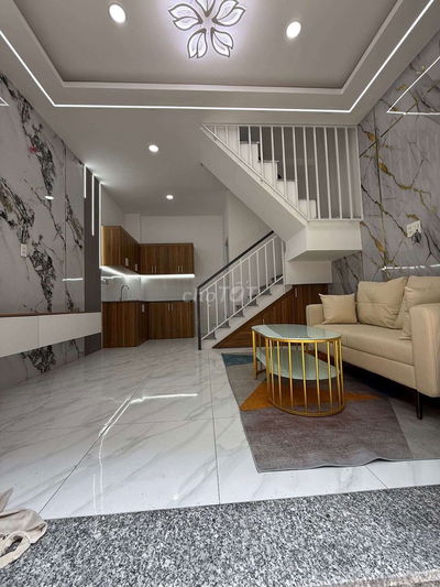 Bán nhà sổ hồng chung thạnh xuân 22 .ngay chợ mịnh phát