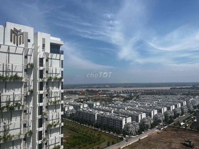 Gấp bán căn 2PN toà D view công viên siêu rẻ tại Lumiere Boulevard