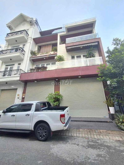 BÁN NHÀ ĐẸP 4TẦNG-NGAY KHU B LÀNG ĐẠI HỌC-TRẦN THỊ LIỀN-PHƯỚC KIỂN NHÀ