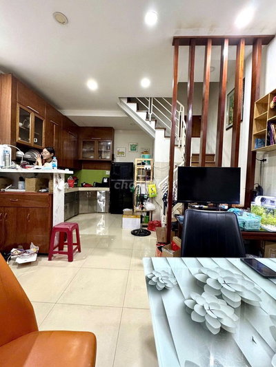 Ngay Cư Xá Bắc Hải, phường 15, Quận 10, DT 4,3 x 11m, giá 7,6 tỷ