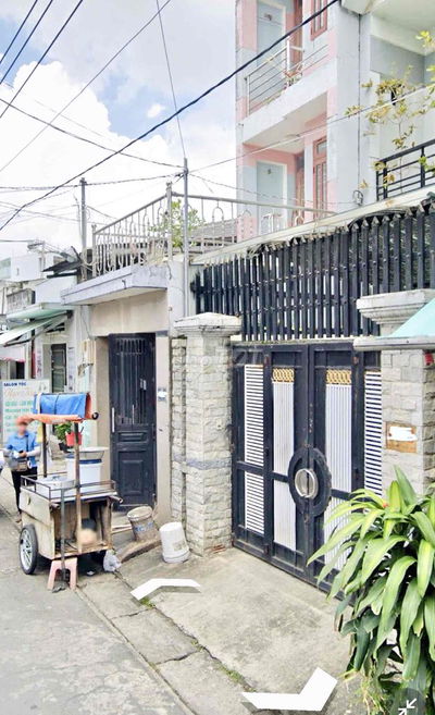 Bán Gấp nhà 2 Tầng, 3 PN, Hẻm Ô Tô