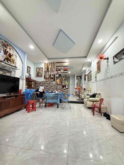 kế Eon mall nhà 5x16 hẻm xe hơi giá ngộp 6ty chưa qua đầu tư