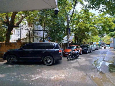 HẠ CHÀO BÁN GẤP NHÀ PHÂN LÔ NGUYỄN KHÁNH TOÀN 42M 8 TẦNG  16 TỶ OTO TR