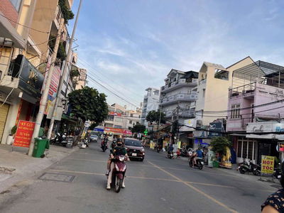 BÁN NHÀ 150M2 - CHỈ 10M RA MẶT TIỀN PHẠM VĂN ĐỒNG - KHU BÊN SÔNG HBC!