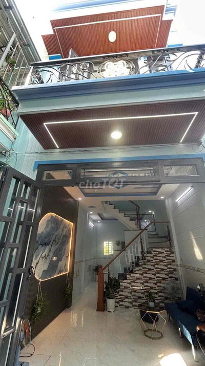 Bán nhà riêng chính chủ Hóc Môn đẹp ở liền giá mềm so với khu vực
