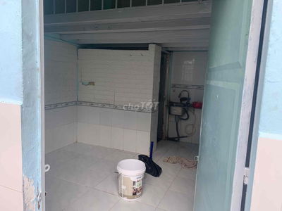 phòng trọ q7 18m2 có gác