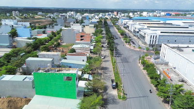 1 lô view HỒ SINH THÁI nghỉ dưỡng 105m2, SHR,VỊ TRÍ ĐỘC TÔN