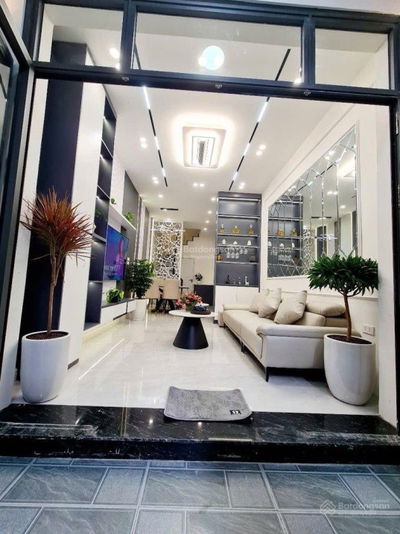 NHÀ MỚI TINH KHÔI 4 TẦNG+ Tum sân ĐẸP NHƯ KHÁCH SẠN 5* - TẶNG FULL NỘI THẤT CAO CẤP , GIÁ CHỈ 9,15