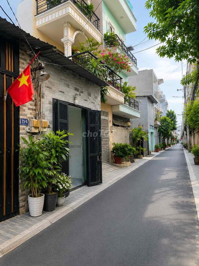 CHỈ 5.49TỶ 65M2- CÓ NGAY NHÀ  HẺM XE HƠI THÔNG  2 TẦNG - P15- TÂN BÌNH