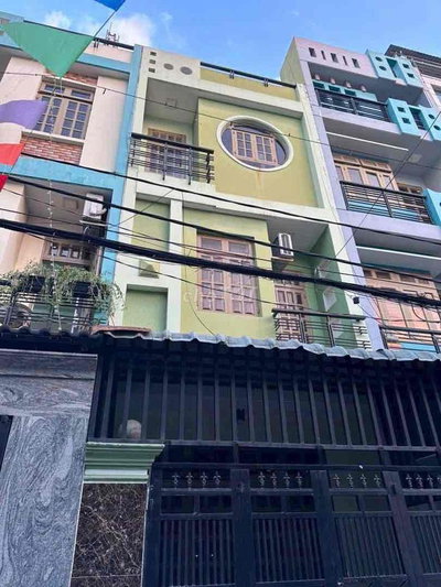 nhà Nguyễn văn khói p8 gv , 4x17 4pn 3wc , 2oto tránh nhau