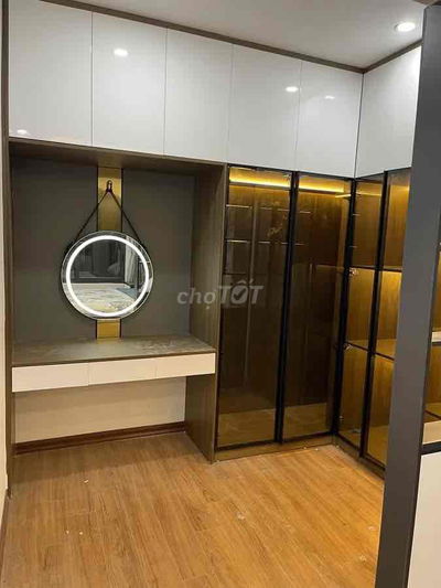 Yên Hoà - Cầu Giấy - 31m2 5 Tầng SiêU Đỉnh - Ngõ Ô Tô