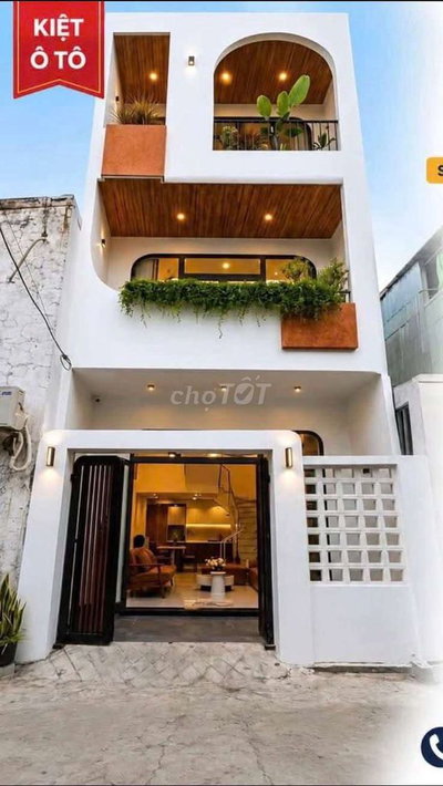 nhà  cho  vợ chồng trẻ gần  biển  ,gần  chợ  ,an ninh
