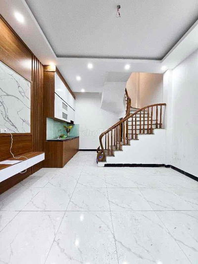 NHÀ ĐẸP TAM HIỆP- LINH ĐÀM GIÁ 4,9 TỶ Ô TÔ ĐỖ 30M NGÕ RỘNG THOÁNG
