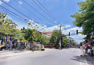 Chủ nhiệt  bán gấp nhà 02 tầng - giảm ngay hơn 300tr  - Cạnh bên Trườn