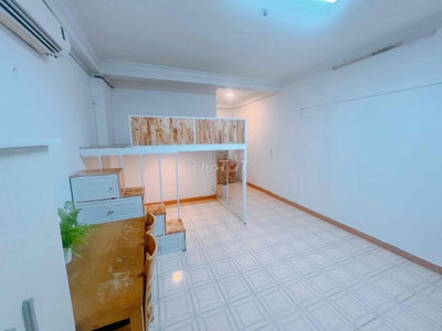 Phòng 40m2 ngay Bún Đậu Mạc Văn Khoa