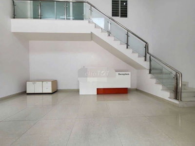 CHO THUÊ NHÀ NGUYÊN CĂN NHÀ MỚI HẺM THÔNG 8M