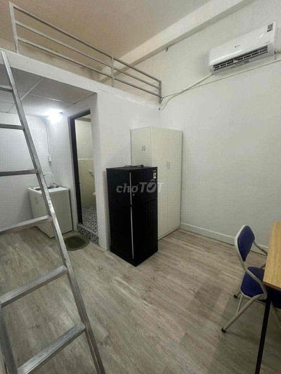 🔥 PHÒNG GÁC LỬNG ,MÁY LẠNH MỚI KENG ,GIÁ 3.3 TRIỆU ,CÔNG VIÊN GIA ĐỊNH