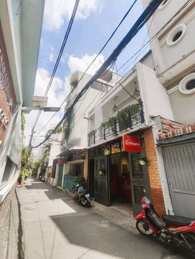 NHỈNH 9 TỶ📍BÁN NHÀ - HẺM 7M - 423/12 LÊ VĂN SỸ Q3 ( 6X10 - 2 TẦNG )