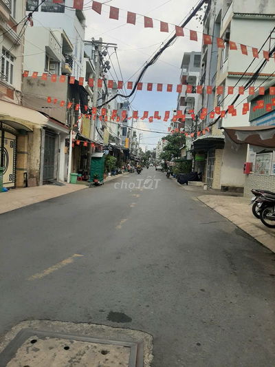 Bán nhà Măt Tiền Đs 17 Gò Vấp DT 4,2x13m Trệt 3 Lầu Giá 6 Tỷ 950Tr TL
